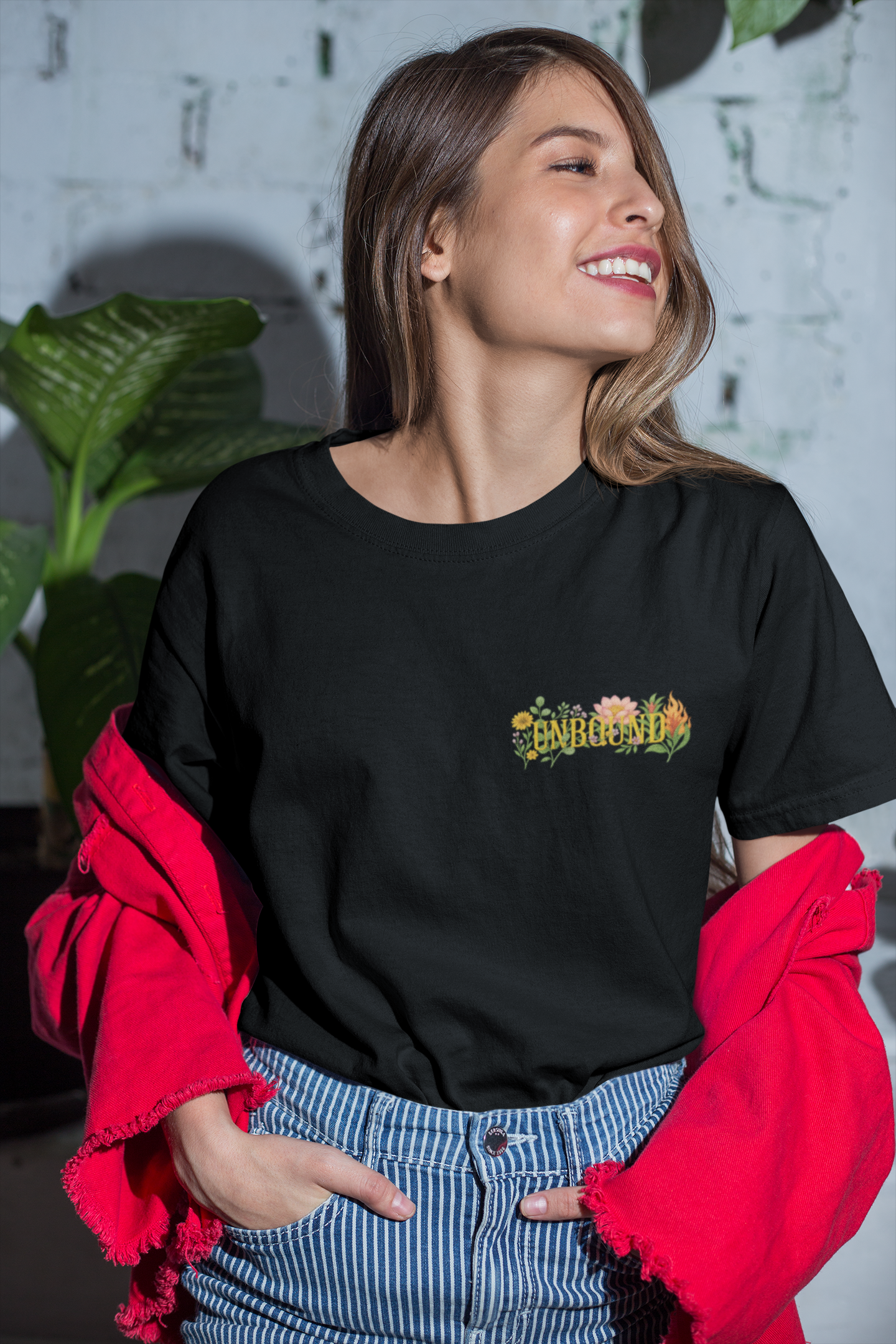 Vine Framed Unbound Floral Tee